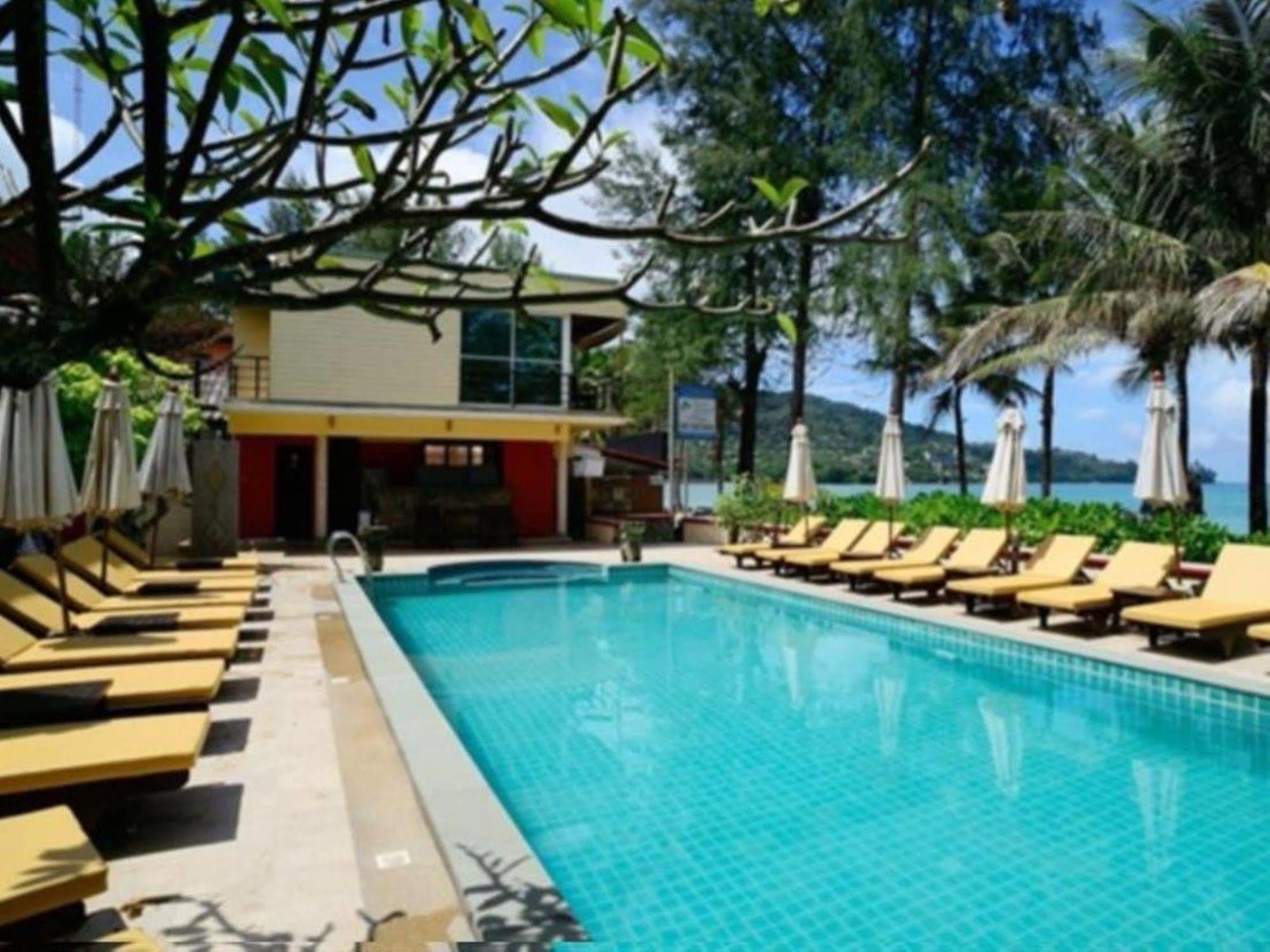 Kamala Beachfront Apartment Extérieur photo