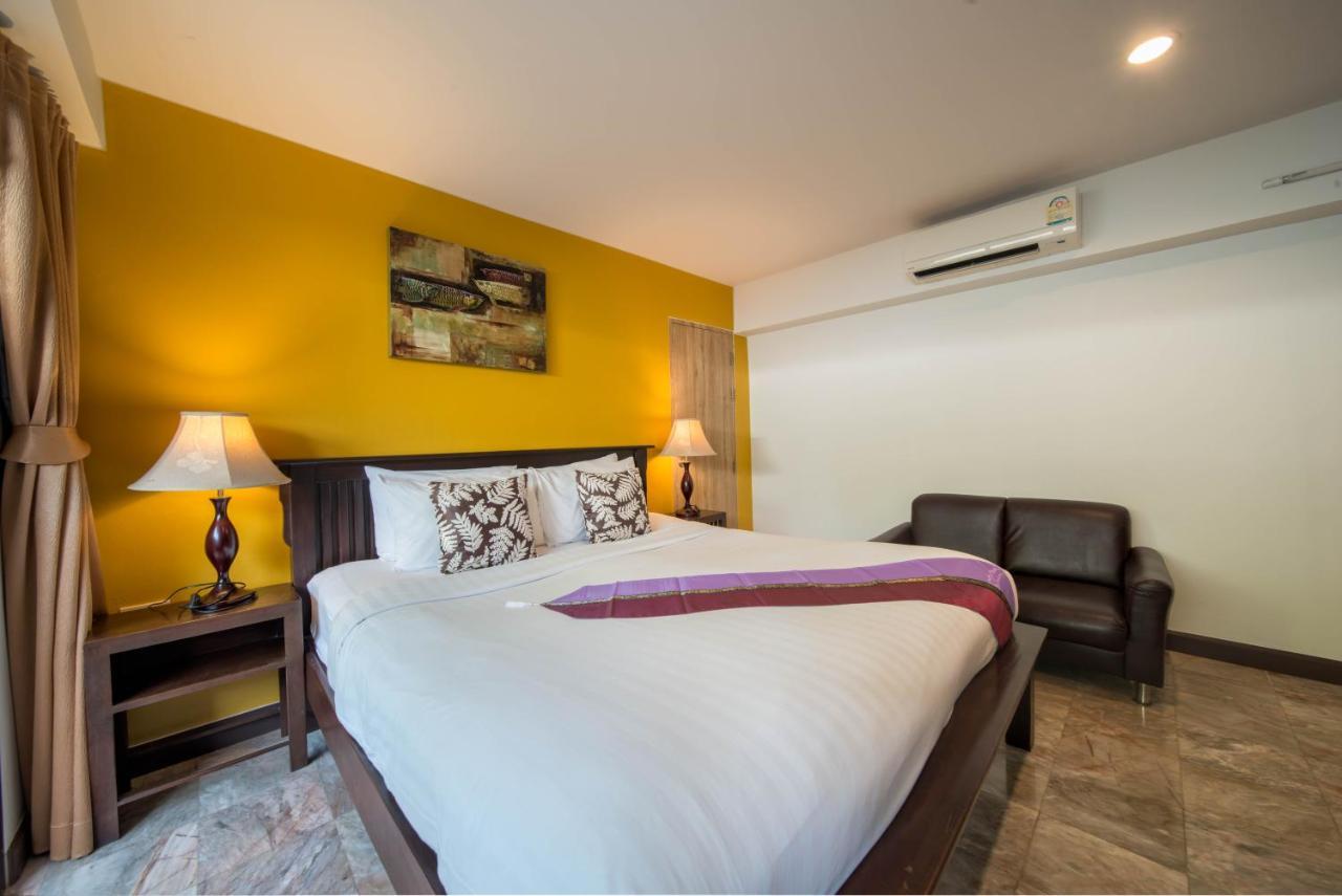 Kamala Beachfront Apartment Extérieur photo