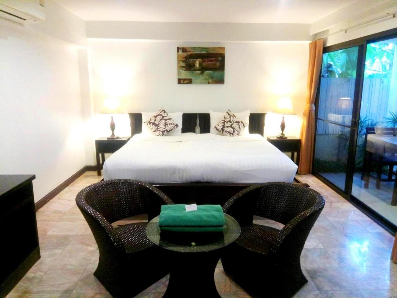 Kamala Beachfront Apartment Extérieur photo