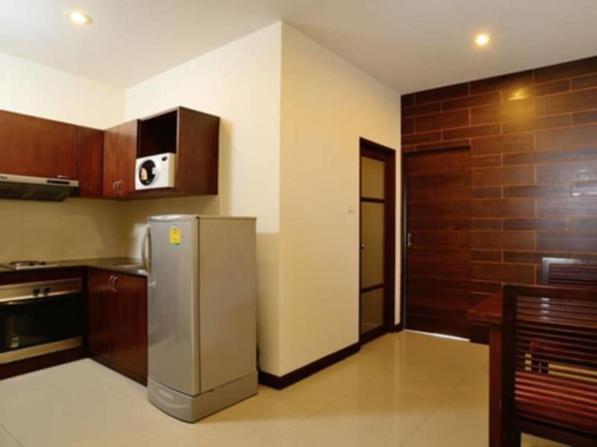 Kamala Beachfront Apartment Extérieur photo
